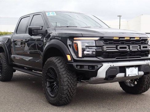 Used 2024 Ford F150 Raptor AWD/4WD image 7