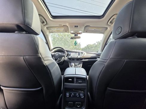 Used 2020 Buick Envision Essence AWD/4WD image 13