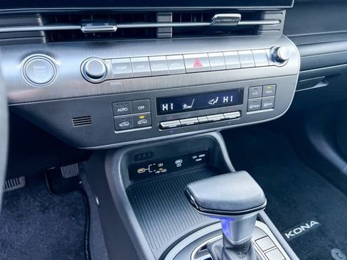 Certified 2025 Hyundai Kona SEL image 19