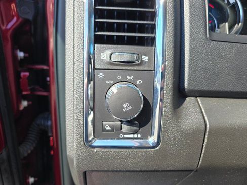 Used 2018 RAM 2500 Laramie w/ Off Road Package image 27