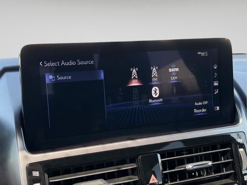 Used 2022 Lexus GX 460 w/ Black Line Special Edition image 16