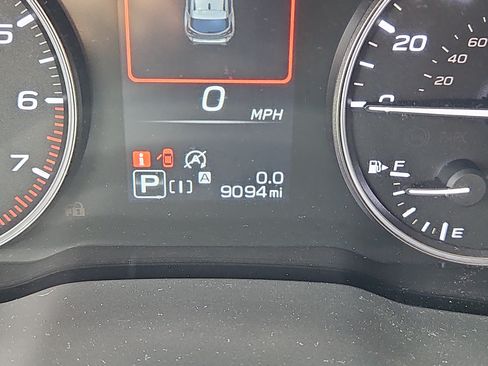 Certified 2025 Subaru Crosstrek 2.5i Premium AWD/4WD image 6