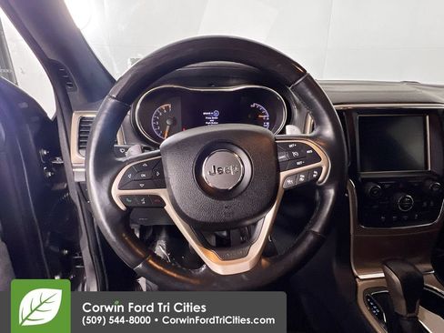 Used 2016 Jeep Grand Cherokee Summit AWD/4WD image 8