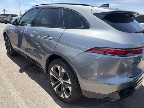 Used 2023 Jaguar F-PACE S AWD/4WD image 2