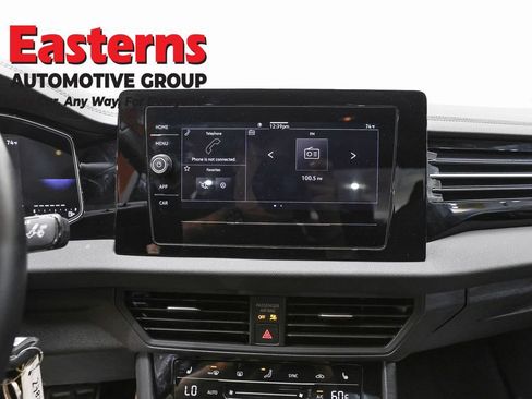 Used 2025 Volkswagen Jetta Sport FWD image 12