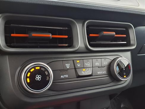 Used 2024 Ford Maverick XLT w/ Equipment Group 300A Standard image 8