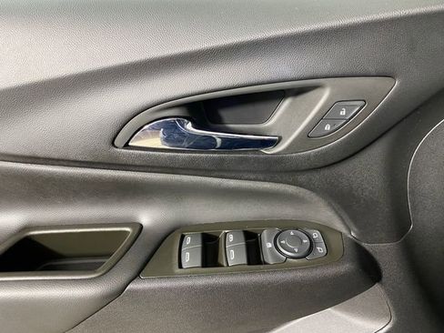 Certified 2023 Chevrolet Equinox LT image 13