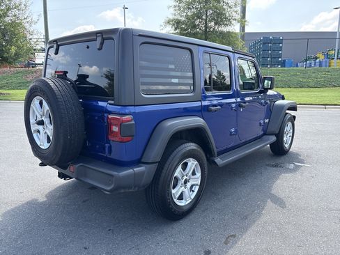 Used 2019 Jeep Wrangler Unlimited Sport S AWD/4WD image 9