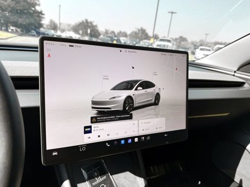 Used 2025 Tesla Model 3 Long Range AWD/4WD image 24