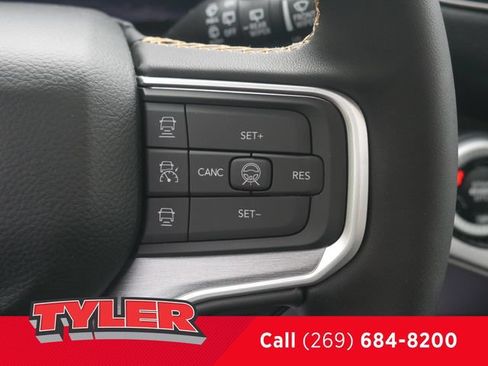 New 2026 Jeep Grand Wagoneer 4WD image 29