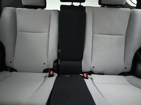 Used 2018 Toyota RAV4 XLE w/ Plus Extra Value Package AWD/4WD image 29