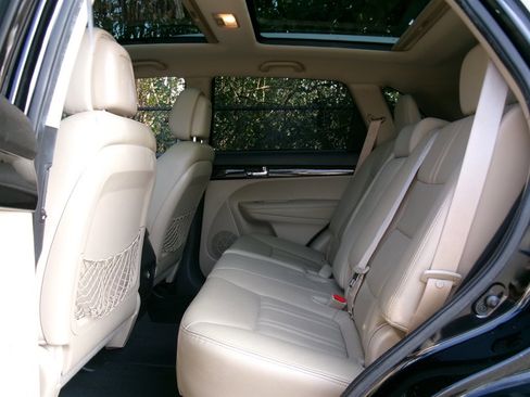 Used 2012 Kia Sorento EX w/ EX V6 Premium Pkg image 29