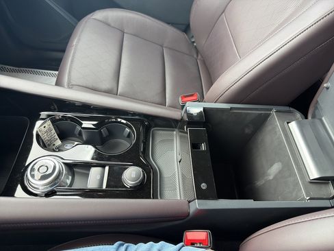 New 2026 Ford Explorer Platinum image 38