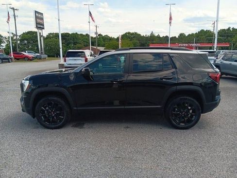 New 2026 GMC Terrain Elevation w/ Black Edition FWD image 3