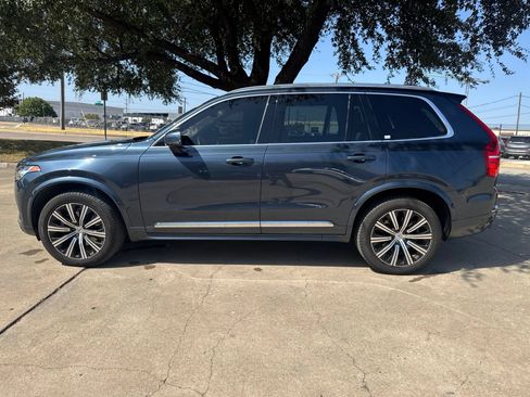 Used 2025 Volvo XC90 B5 Core w/ Protection Package Premier AWD/4WD image 8