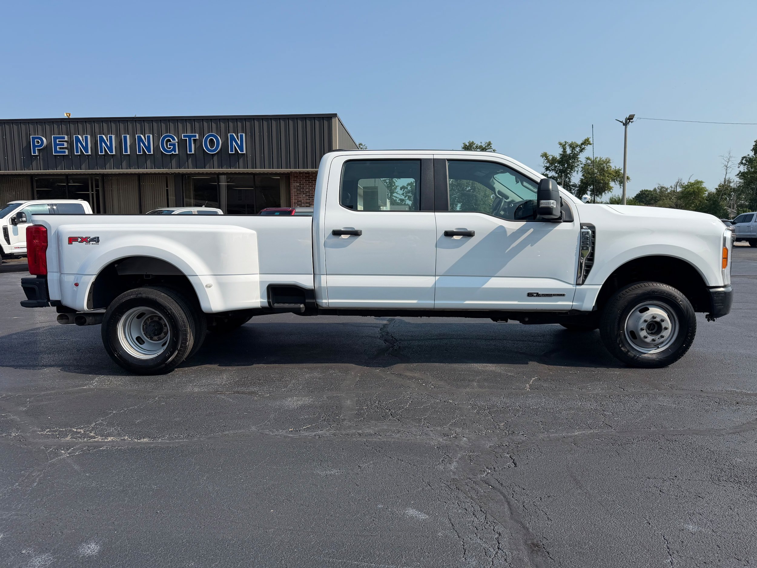 Used 2024 Ford F350 XL AWD/4WD image 16
