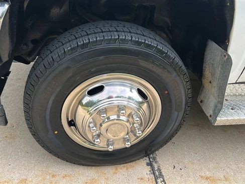 Used 2011 Chevrolet Silverado 3500 W/T RWD image 20