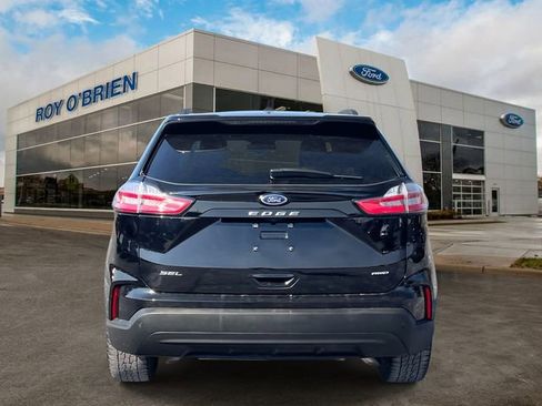 Certified 2024 Ford Edge SEL w/ Sport Appearance Package image 4