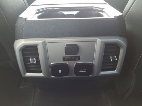 Used 2022 Ford F250 Lariat w/ Tremor Off-Road Package AWD/4WD image 17
