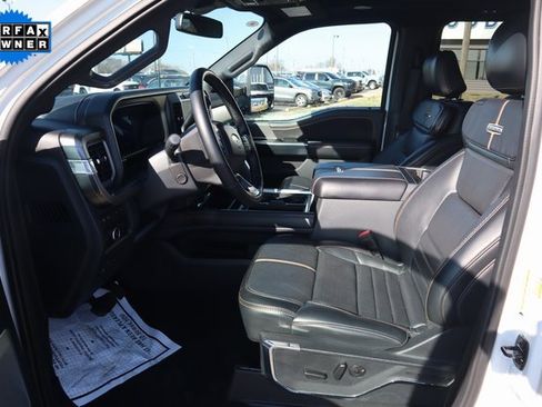 Used 2024 Ford F350 Platinum image 5