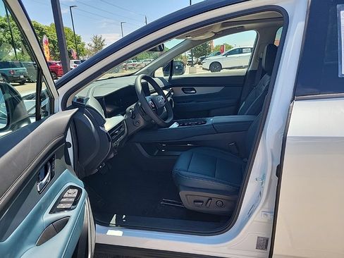 New 2026 Nissan Murano Platinum w/ Cargo Package AWD/4WD image 10