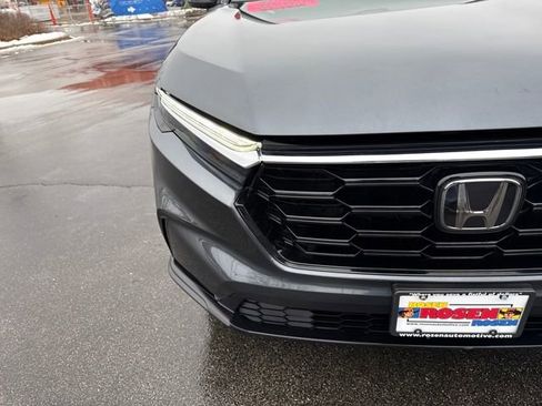 Certified 2023 Honda CR-V EX image 40
