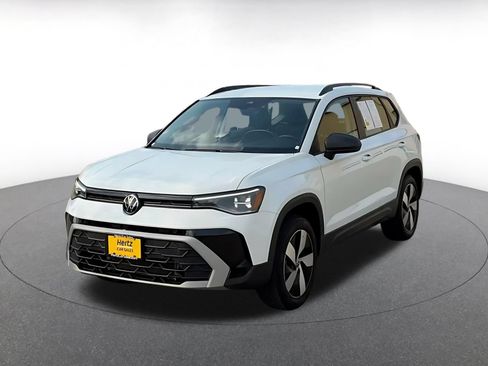 Used 2026 Volkswagen Taos S AWD/4WD image 5