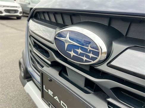 Used 2025 Subaru Outback Limited image 31