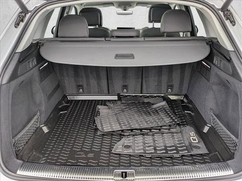 Used 2021 Audi Q5 Prestige image 6