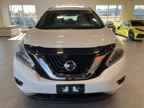 Used 2018 Nissan Murano S image 2