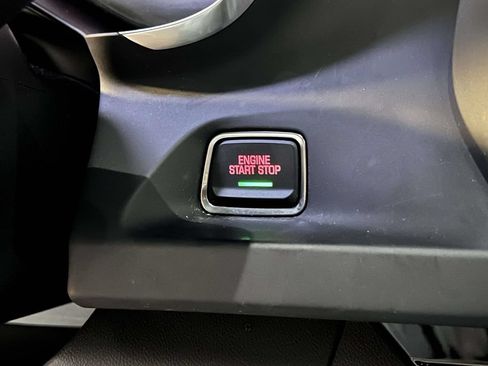 Used 2022 Chevrolet Camaro LT RWD image 20