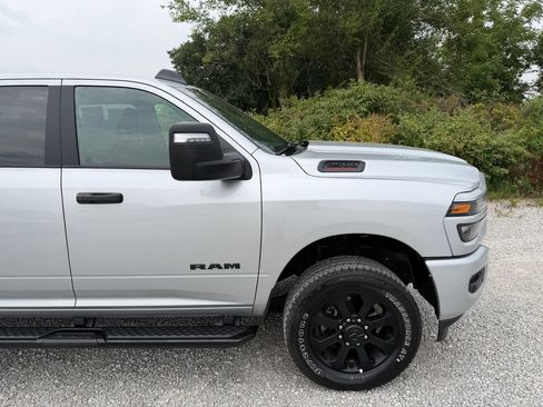 Used 2026 RAM 2500 Big Horn AWD/4WD image 17