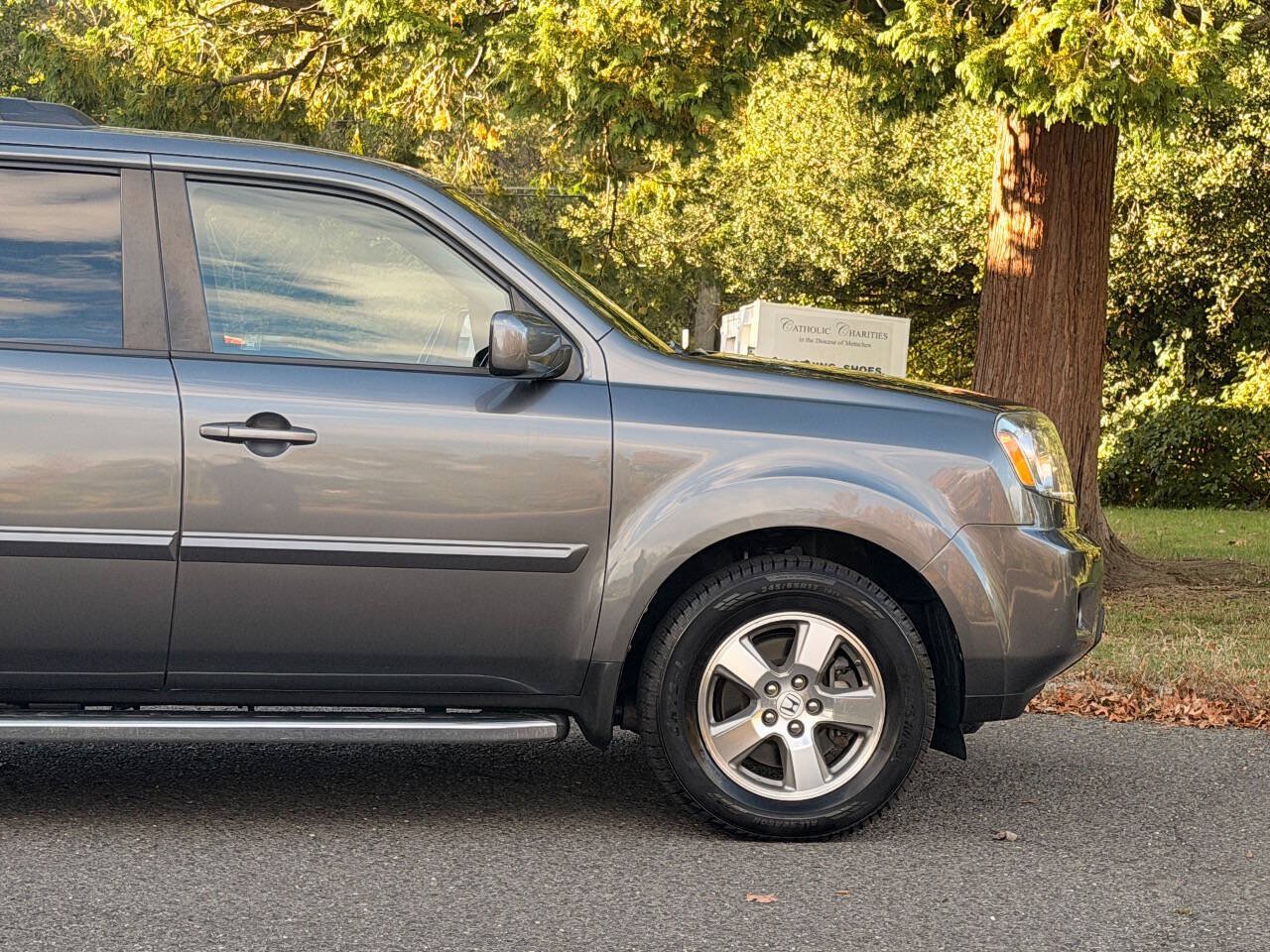 Used 2011 Honda Pilot EX-L image 21