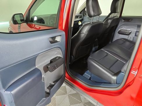 Used 2024 Ford Maverick Lariat w/ Black Appearance Package AWD/4WD image 17