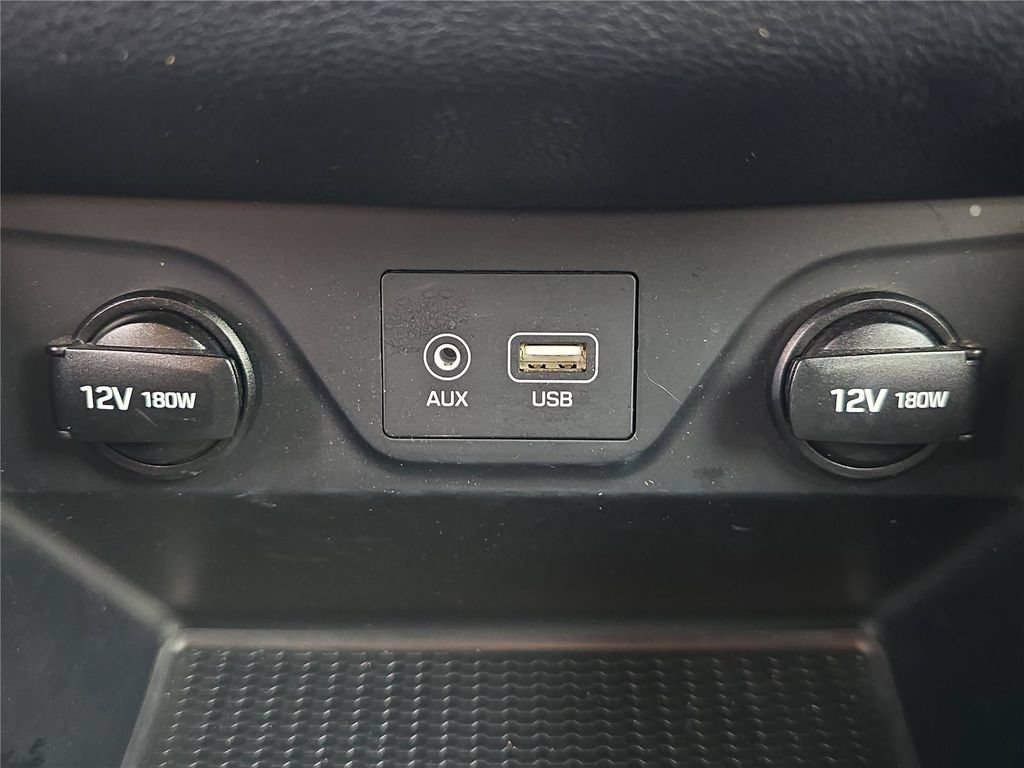 Used 2019 Hyundai Tucson Value FWD image 19
