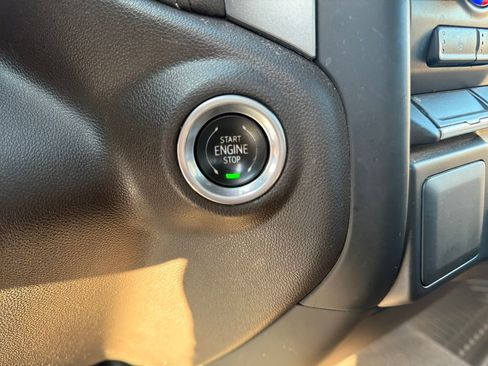 Certified 2022 Chevrolet Silverado 1500 LT image 30