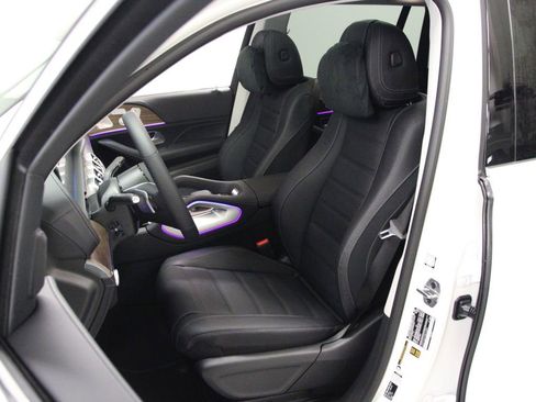 New 2026 Mercedes-Benz GLS 450 4MATIC image 12