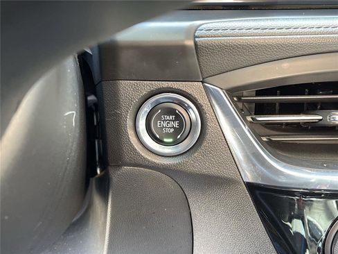 Used 2025 Buick Encore GX Sport Touring AWD/4WD image 18