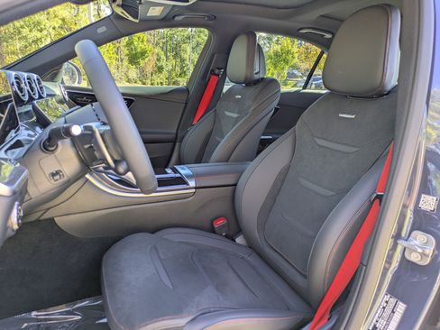 New 2026 Mercedes-Benz C 43 AMG 4MATIC Sedan image 16