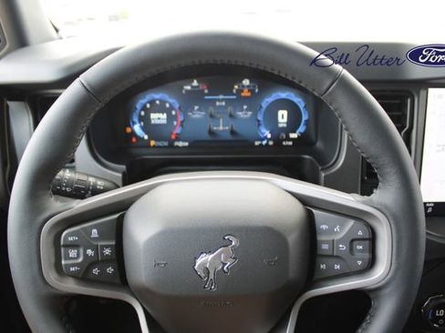 New 2026 Ford Bronco Badlands AWD/4WD image 17