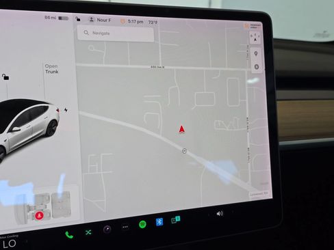 Used 2021 Tesla Model 3 Standard Range Plus RWD image 12
