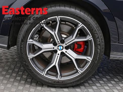 Used 2025 BMW X6 M60i AWD/4WD image 32
