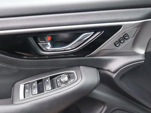 Used 2021 Subaru Outback Limited w/ Popular Package #2 image 16