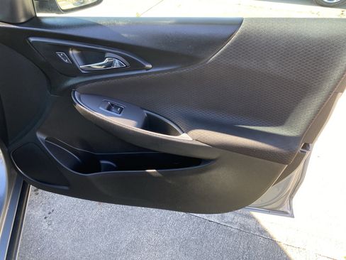 Used 2024 Chevrolet Malibu LT image 14