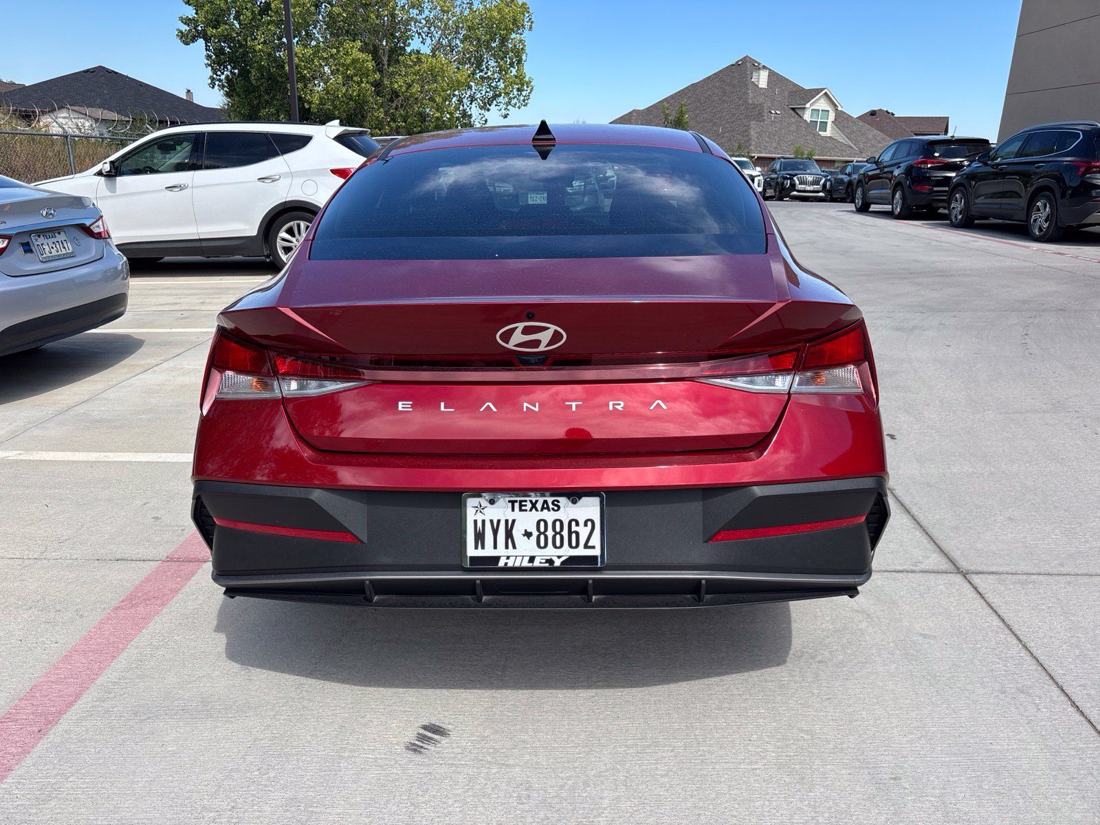 Certified 2025 Hyundai Elantra SE FWD image 5