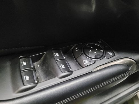 Used 2017 Lincoln MKC Select AWD/4WD image 32