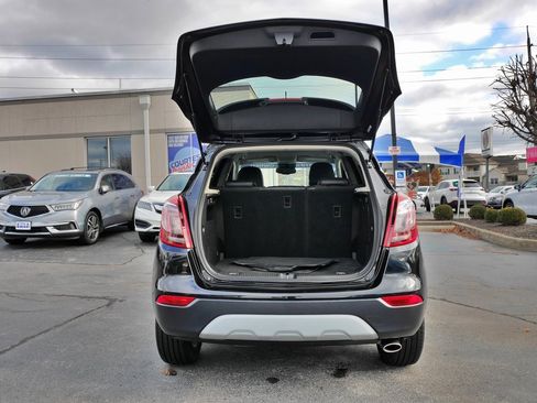 Used 2019 Buick Encore Sport Touring image 15