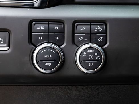 Used 2023 GMC Sierra 1500 AT4 w/ AT4 Premium Package image 21