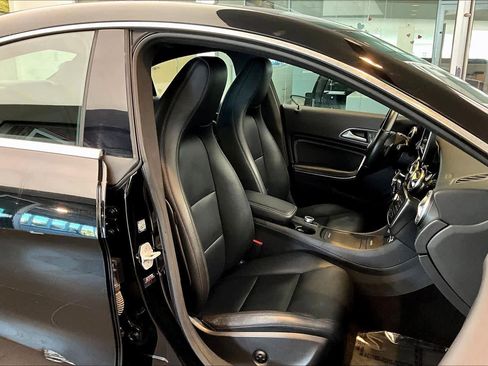 Used 2015 Mercedes-Benz CLA 250 CLA 250 image 9