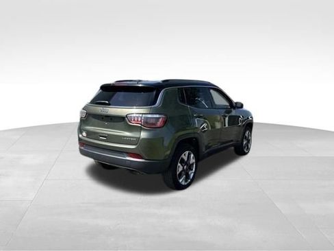 Used 2019 Jeep Compass Limited AWD/4WD image 7
